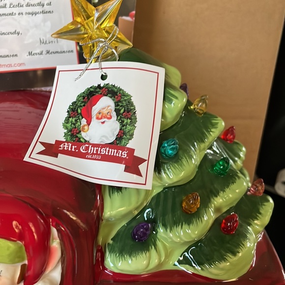 NWT MR CHRISTMAS Led Ceramic Truck 10.5” Elf Figure Decor - Picture 3 of 5